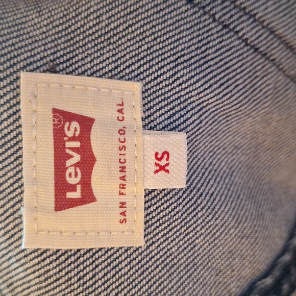 LEVI'S Overalls in Distressed Black - Size XS - Picture 8 of 8